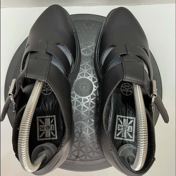 T.U.K TUK Platform Oxford Buckle Cutout - Picture 6 of 10